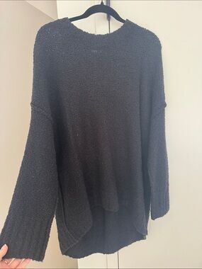 DISSH Black Women's Crewneck Sweater